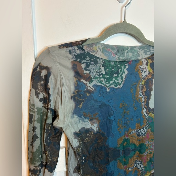 AMB Designs Bohemian Patterned Stretch Top - Picture 4 of 4